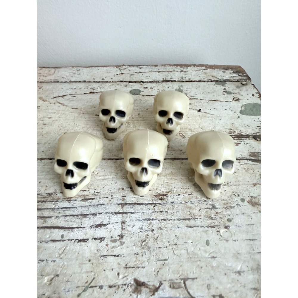 Halloween Miniature 5 Skulls and 3 Jack-O-Lantern Pumpkin Buckets Set Orange Tan - Picture 3 of 6